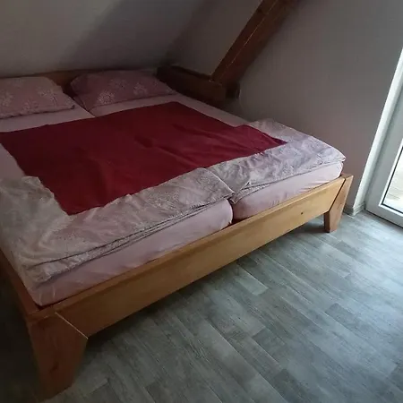 Apartmán 319